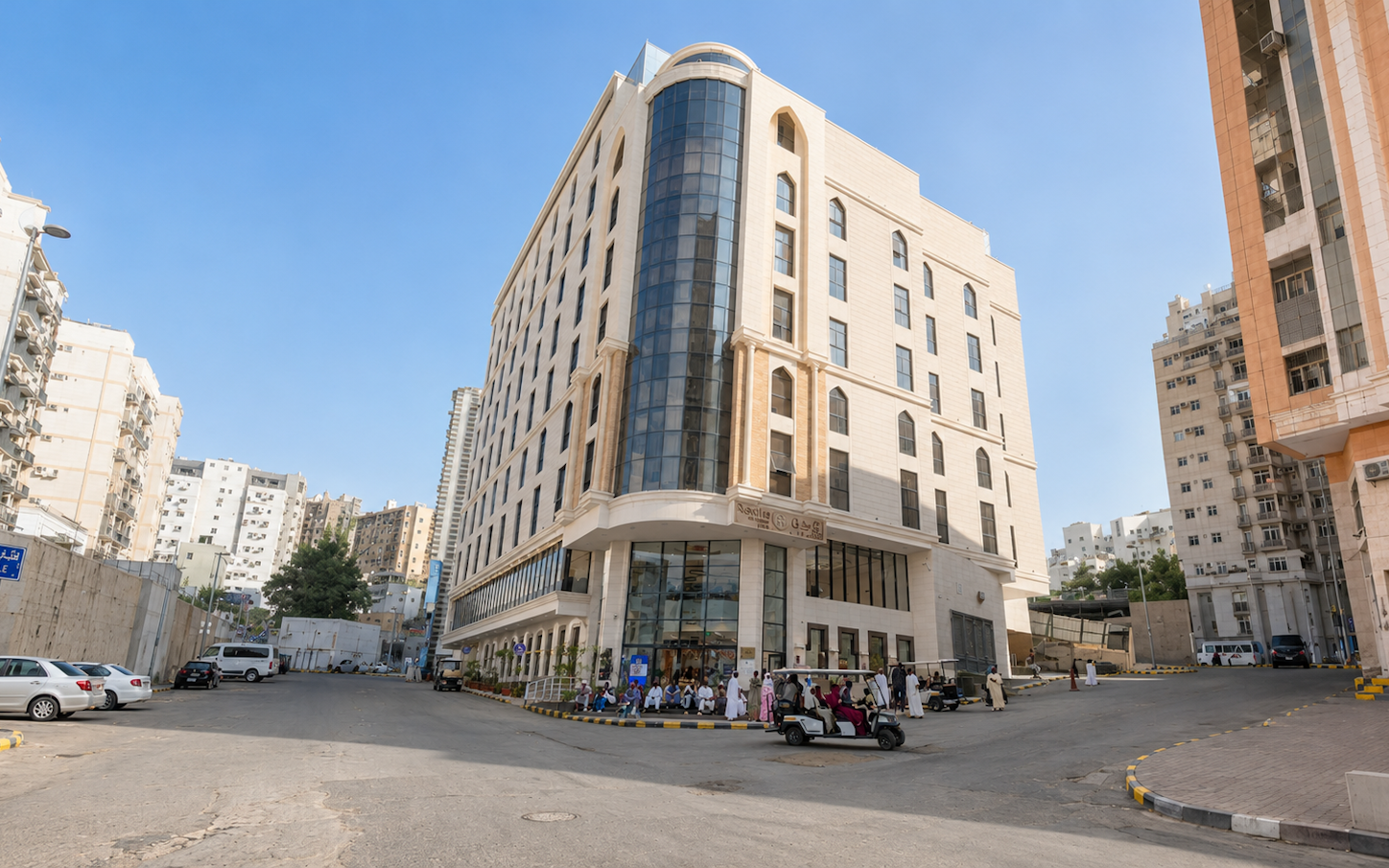 Façade d'un hôtel proposé à La Mecque